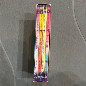 Disney The Never Girls Collection #1